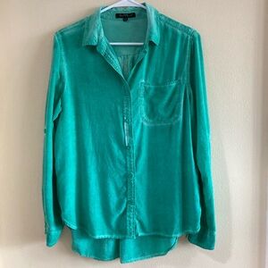 Velvet Heart Turquoise Button-Down Shirt